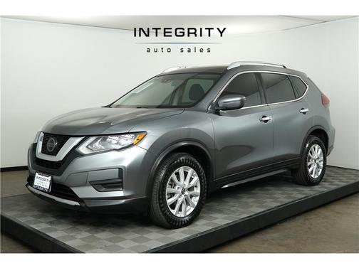 2020 Nissan Rogue SV