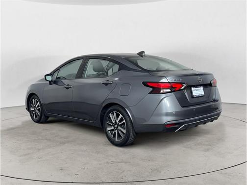 2021 Nissan Versa 1.6 SV