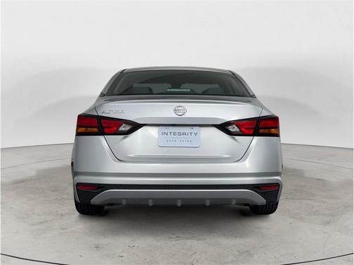 Gun Metallic 2022 Nissan Altima S FWD