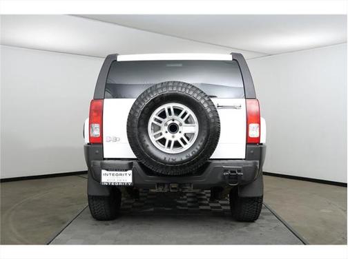 2006 Hummer H3 Base