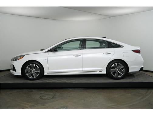 2019 Hyundai SONATA Hybrid Limited