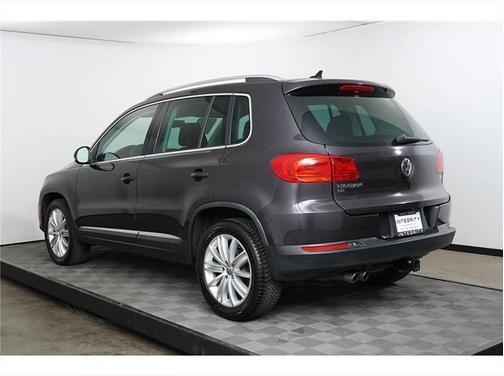 2016 Volkswagen Tiguan SE