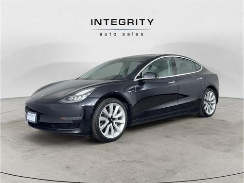 2018 Tesla Model 3 Long Range