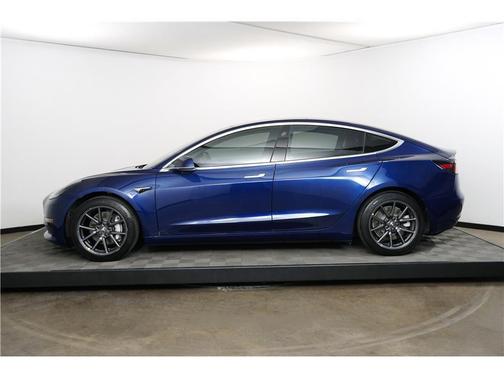 2017 Tesla Model 3 Long Range