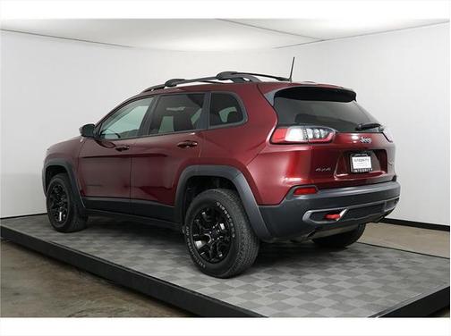2019 Jeep Cherokee Trailhawk Elite