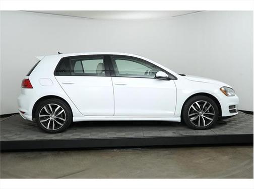 2015 Volkswagen Golf Auto TSI SE
