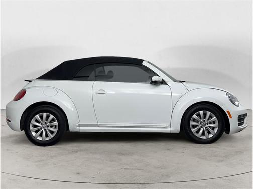 2019 Volkswagen Beetle 2.0T S