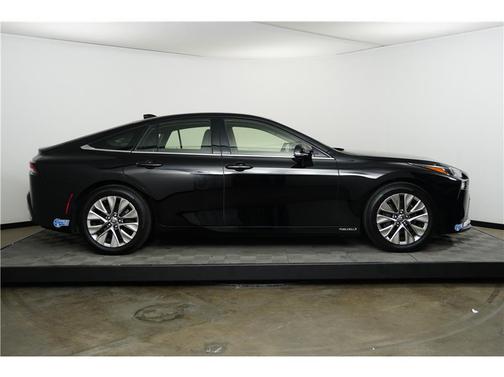 2021 Toyota Mirai Base