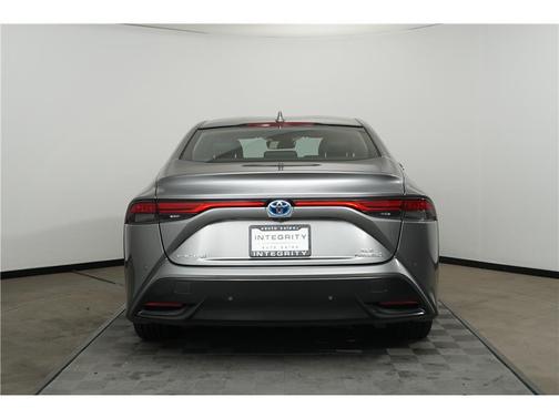 2021 Toyota Mirai Base