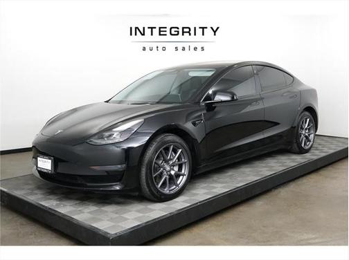 2023 Tesla Model 3 Standard Range