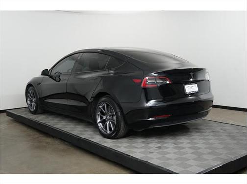 2023 Tesla Model 3 Standard Range