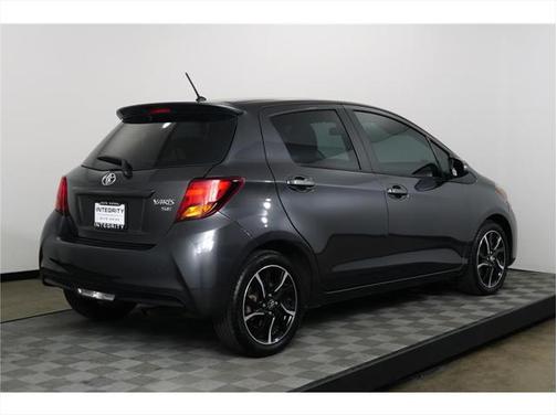 2017 Toyota Yaris SE