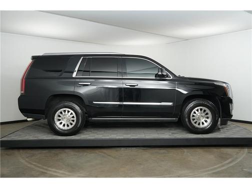 2016 Cadillac Escalade Platinum