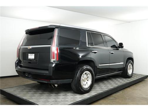2016 Cadillac Escalade Platinum