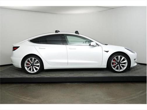 2019 Tesla Model 3 Standard Range Plus