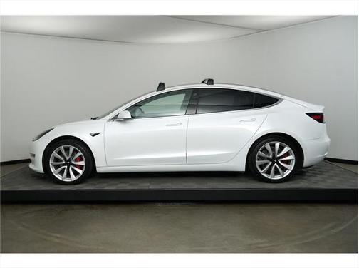 2019 Tesla Model 3 Standard Range Plus