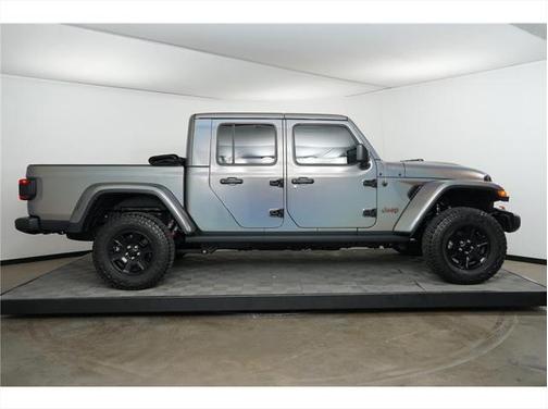 2022 Jeep Gladiator Mojave 4x4