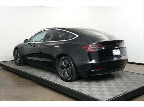 2018 Tesla Model 3 Mid Range