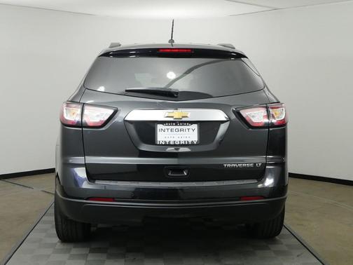Photo 5 of 32 of 2015 Chevrolet Traverse 1LT