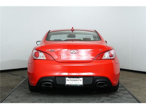 2010 Hyundai Genesis Coupe 3.8 Grand Touring