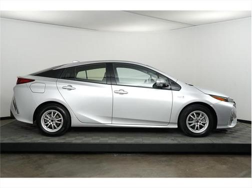 2017 Toyota Prius Prime Plus