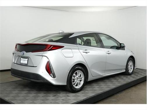 2017 Toyota Prius Prime Plus