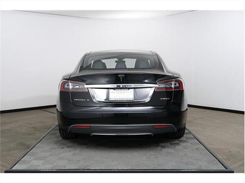 2015 Tesla Model S P85D
