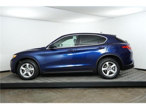 2019 Alfa Romeo Stelvio Base
