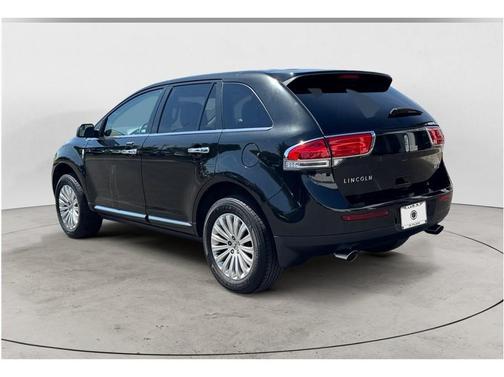2014 Lincoln MKX Base