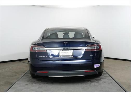 2014 Tesla Model S 85