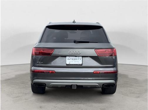 Samurai Gray Metallic 2019 Audi Q7 55 Premium Plus