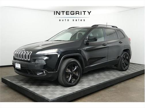 2017 Jeep Cherokee Sport