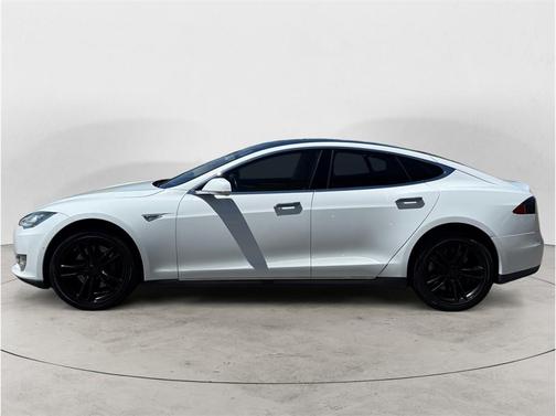 White 2016 Tesla Model S 70D