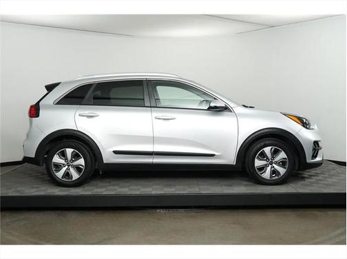 2020 Kia Niro LX