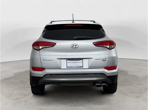 2016 Hyundai TUCSON Sport