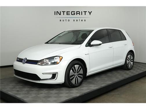 2016 Volkswagen e-Golf SE