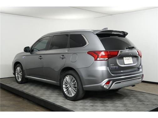 2022 Mitsubishi Outlander PHEV SEL