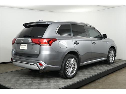2022 Mitsubishi Outlander PHEV SEL