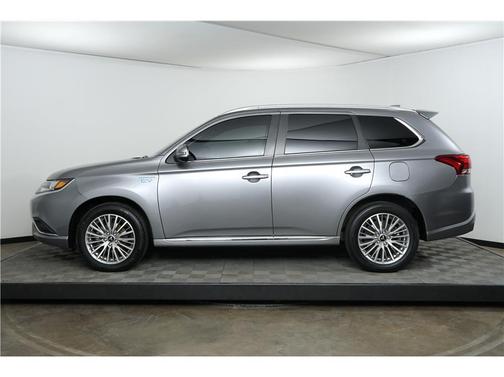 2022 Mitsubishi Outlander PHEV SEL