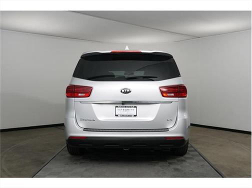 2021 Kia Sedona LX