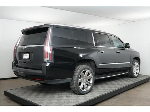 2020 Cadillac Escalade ESV Luxury
