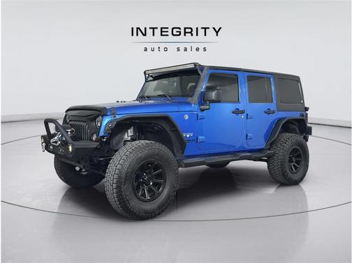 Hydro Blue Pearl 2016 Jeep Wrangler Unlimited Sahara
