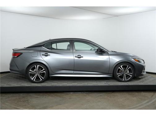 2021 Nissan Sentra SR