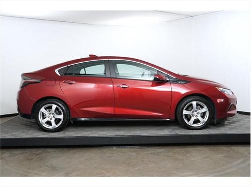 2018 Chevrolet Volt LT