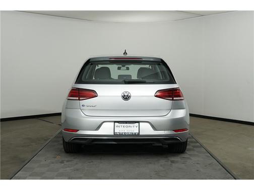 2019 Volkswagen e-Golf SE