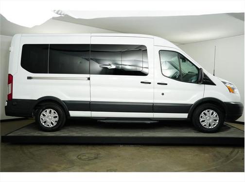 2017 Ford Transit-350 XLT