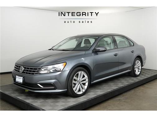 2019 Volkswagen Passat 2.0T Wolfsburg Edition