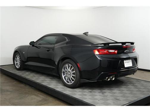 2016 Chevrolet Camaro 1LT