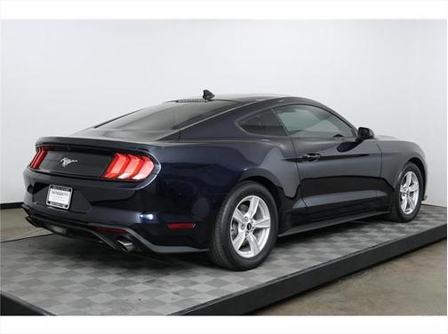 2021 Ford Mustang EcoBoost