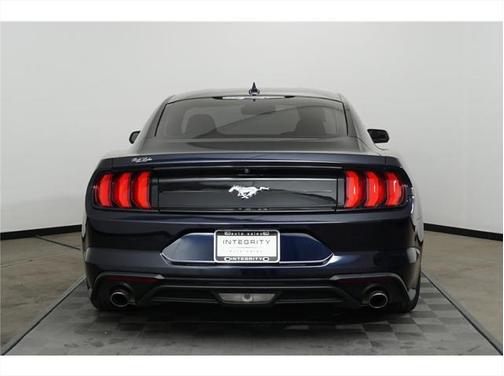 2021 Ford Mustang EcoBoost